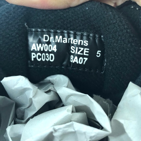 Vintage Dr Martens Made In England 8A07 Lowtop Lace Up Boots Women’s 7 Shoes - Picture 12 of 12